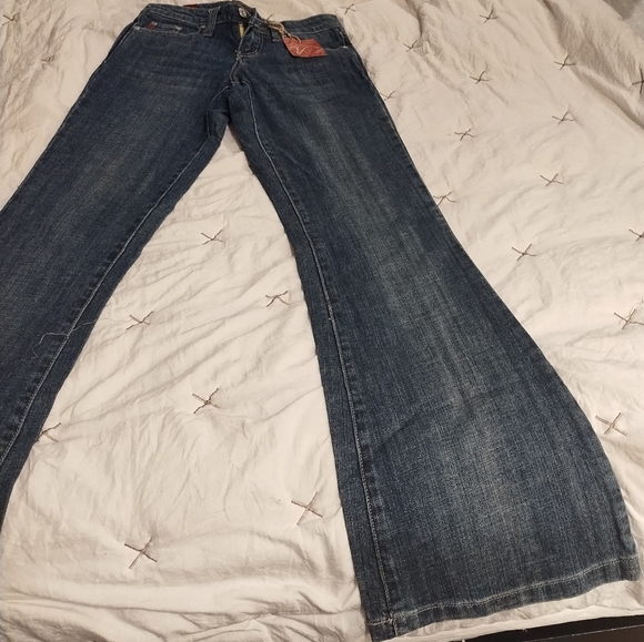 Jeans - Picture 2 of 3